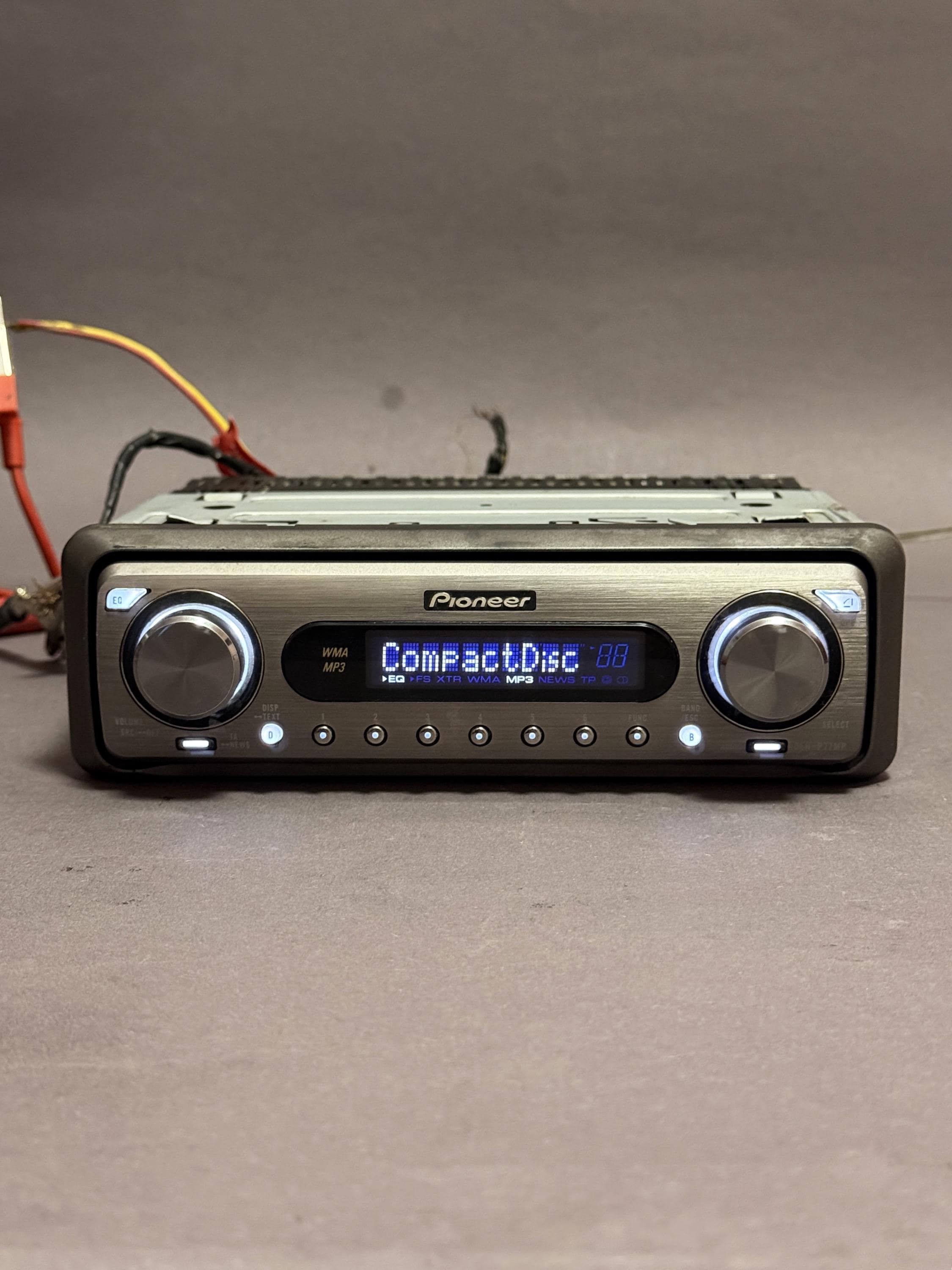 パイオニア DEH-P77MP カーステレオヘッドユニット – CD MP3プレーヤー