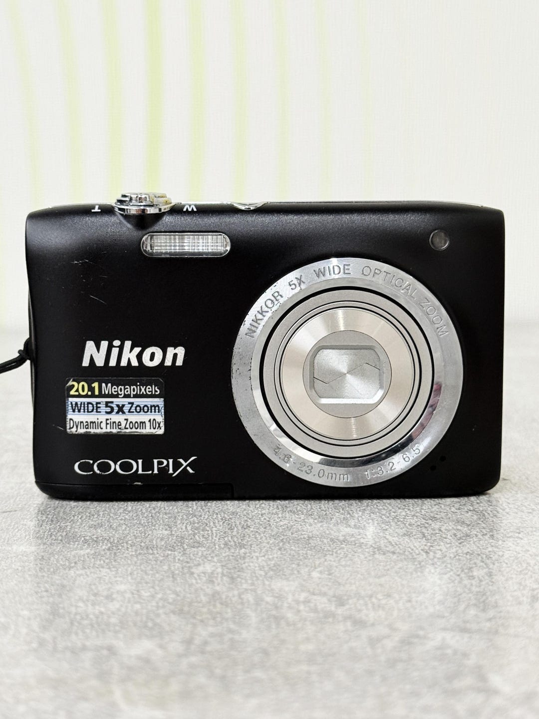 Nikon COOLPIX S2900 Digital Camera 20MP / Compact Point & Shoot