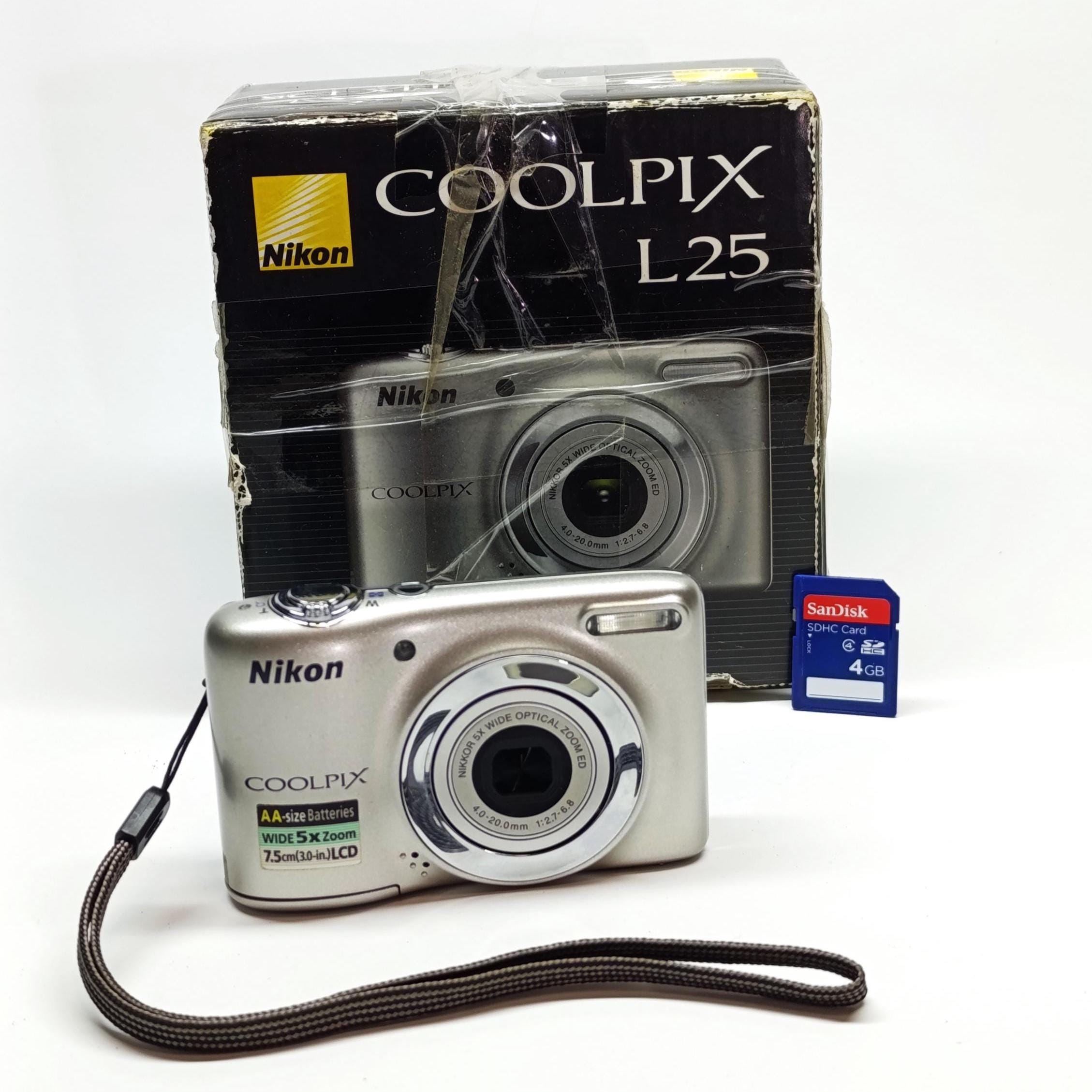 Nikon Coolpix L25: 10.0MP Silver Compact Digital Camera (SD 4 GB