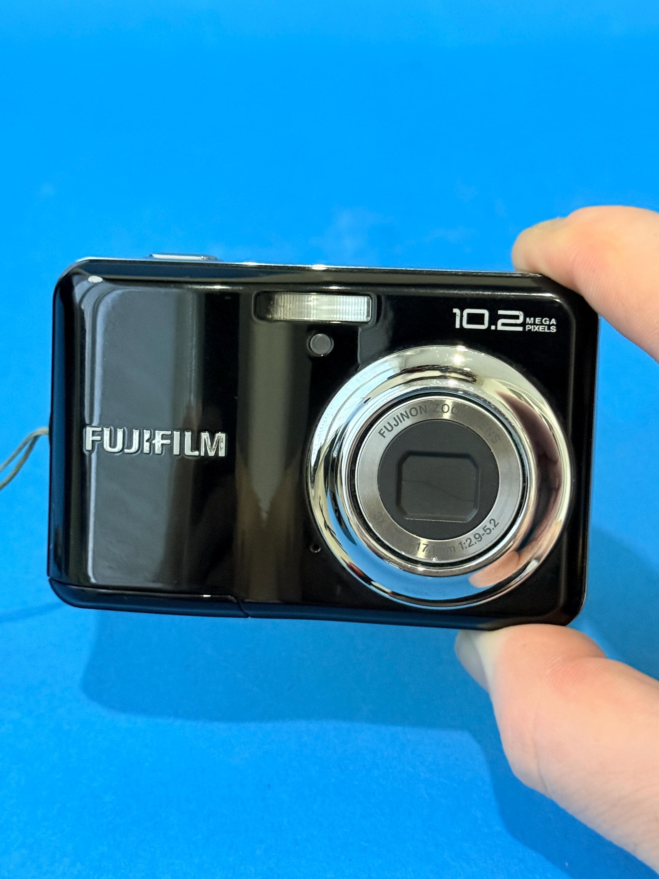 奇跡の新品　FUJIFILM A170 デジタルカメラ Fujifilm Finepix A170 Black 10MP / Compact Digital Camera / Tested