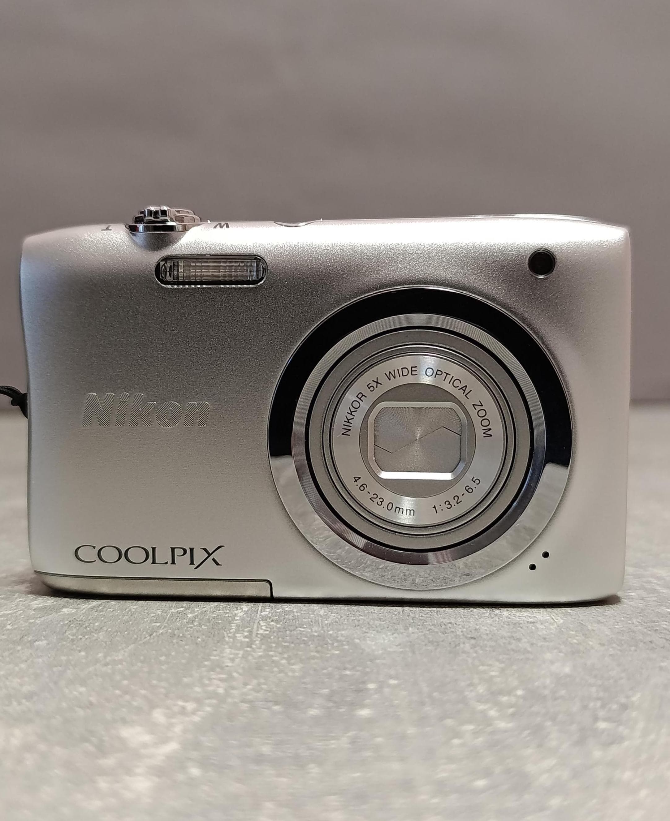 Nikon／COOLPIX A100 SILVER Digital Compact Camera Nikon COOLPIX A100/A10 | News | Nikon About Us
