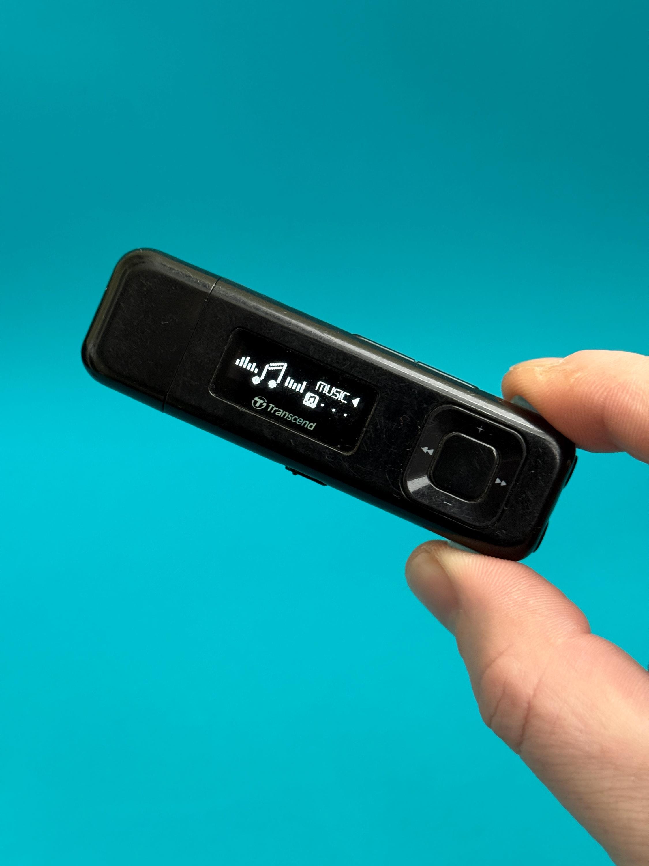 ポータブルプレーヤー Transcend Digital Music Player Transcend MP3 Player: 8GB USB, FM Radio, Voice Recorder - Etsy