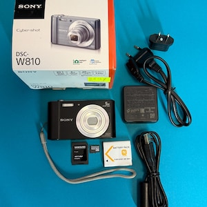 SONY DSC-W810 SANYO X1200 コンデジ2台まとめ SONY DSC-W810 SANYO X1200 コンデジ2台まとめ - メルカリ
