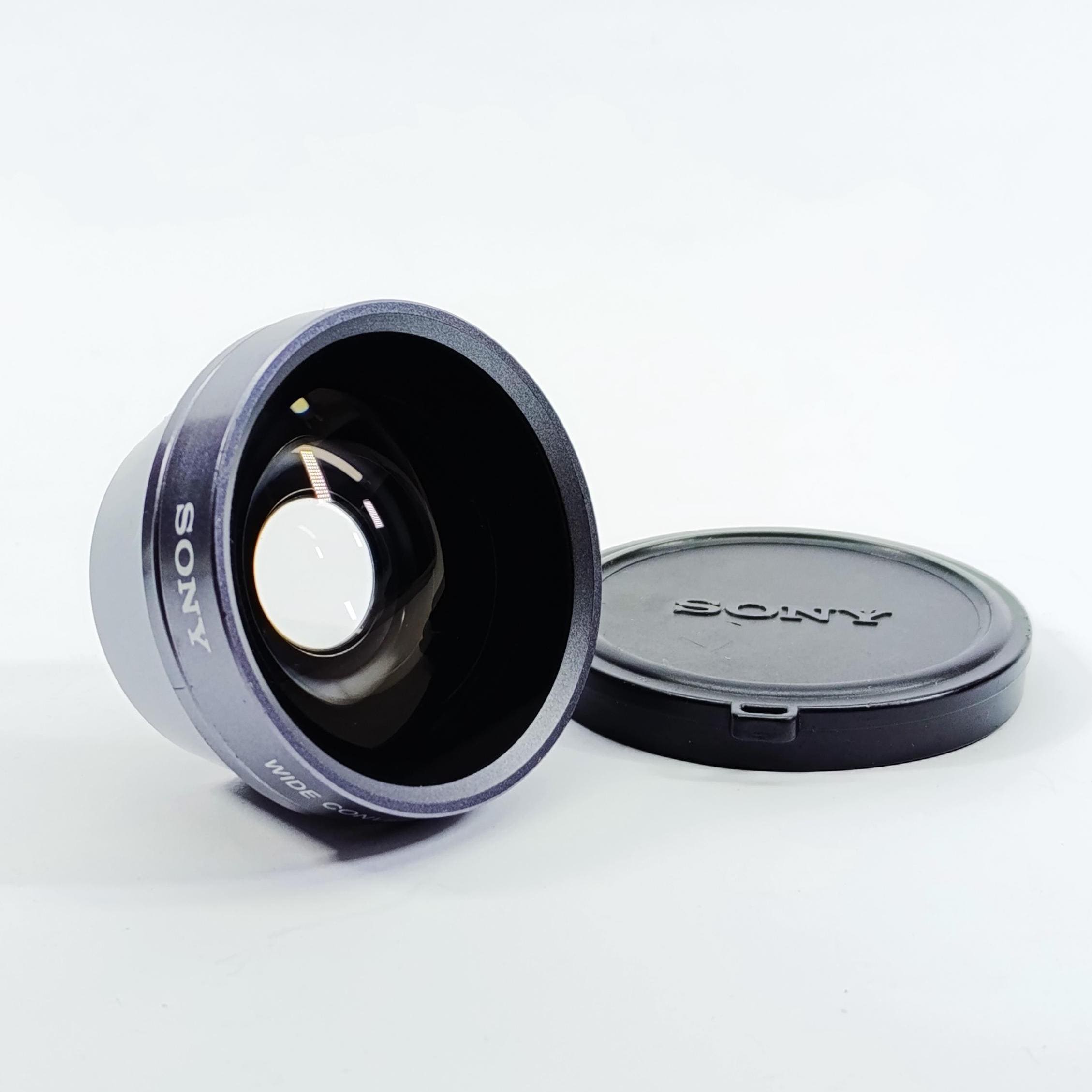 【中古】Sony VCL-0630X 30mm 0.6倍広角レンズ DCR-HC96 DCR-DVD105 205 305 405 505 DCR-SR40 80ビデオカメラ用 Amazon | Sony VCL-0630X 30mm 0.6倍広角レンズ DCR-HC96 DCR-DVD105