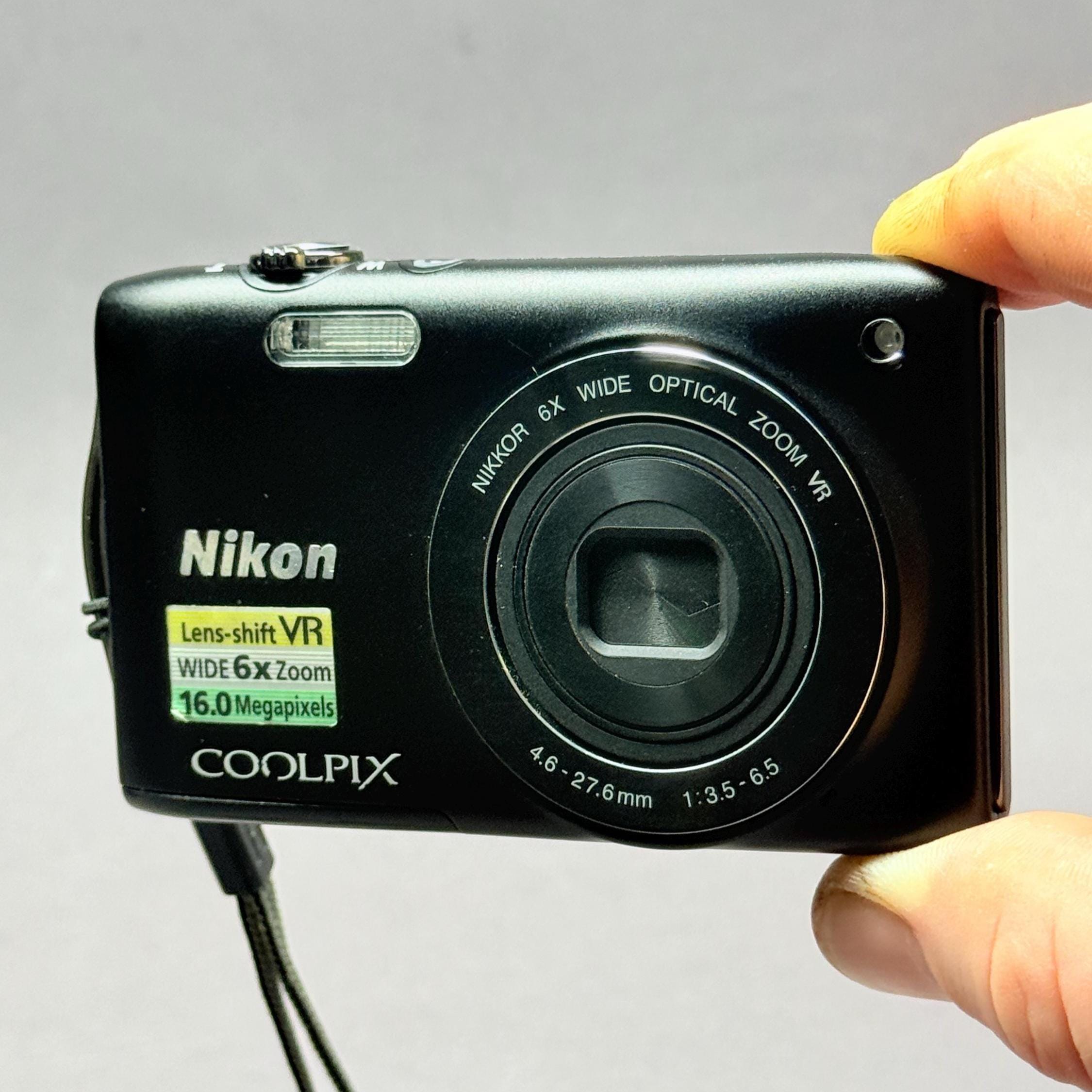 Nikon Coolpix S3300: 16.0MP Black Digital Camera - Etsy