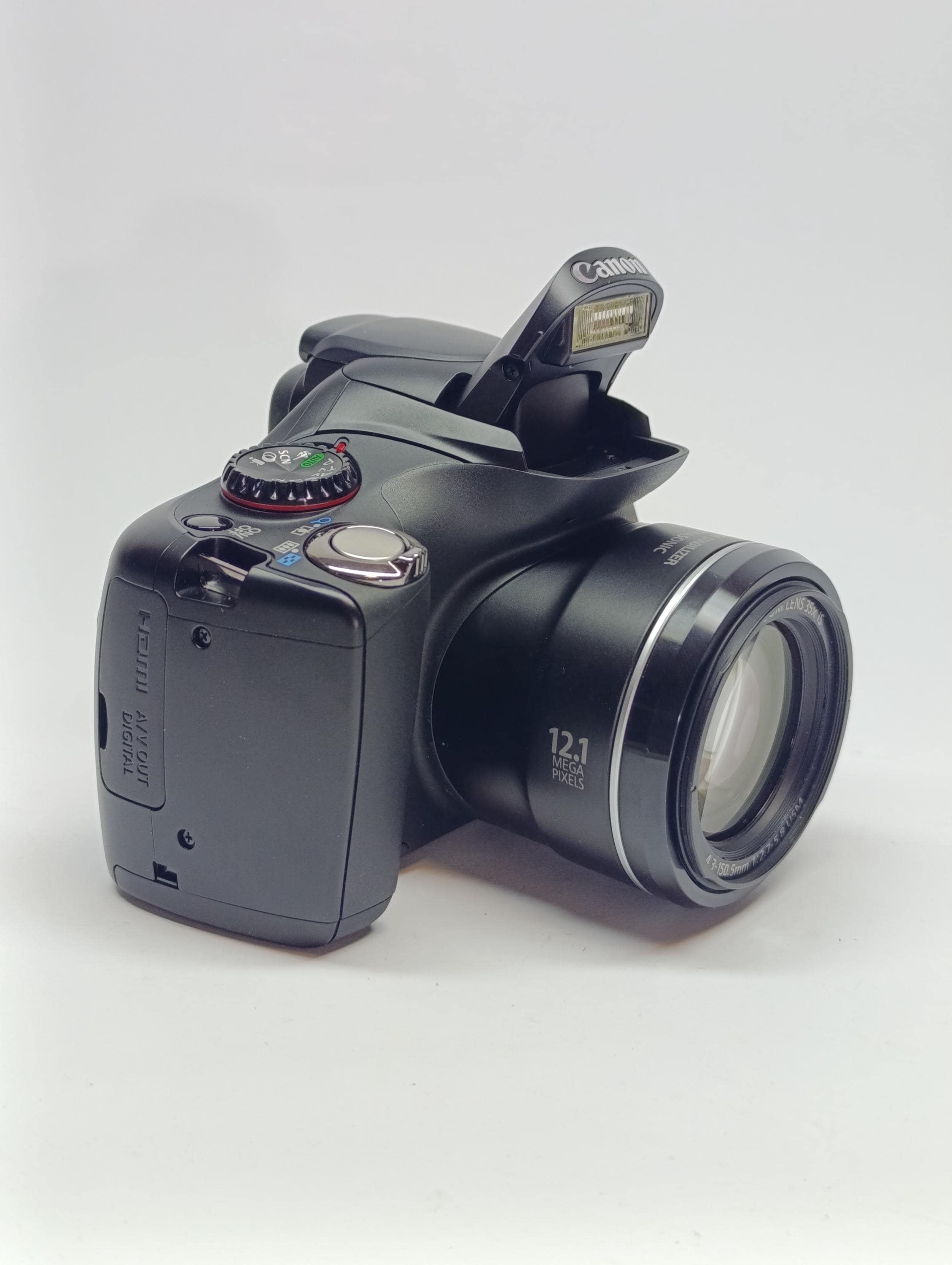 Canon PowerShot SX40 HS: ブラック 12.1 MP デジタルカメラ (新カメラ