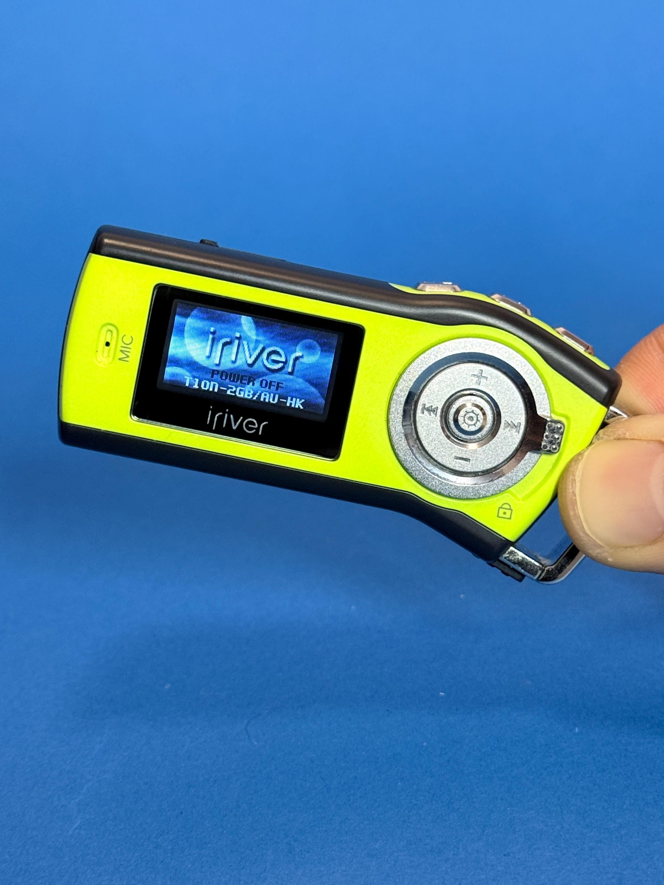 Iriver T10 MP3 Player in Bright Lemon Green 2GB - Etsy