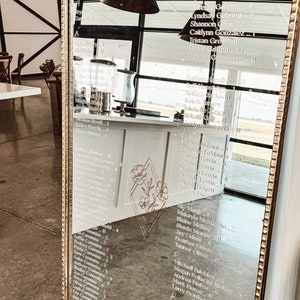 Custom wedding seating chart