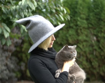 Cappello da mago Gandalf in feltro, cappello da strega grigio in lana, costume di Halloween, costume da strega, cappello da larp cosplay SU MISURA scegli i tuoi colori