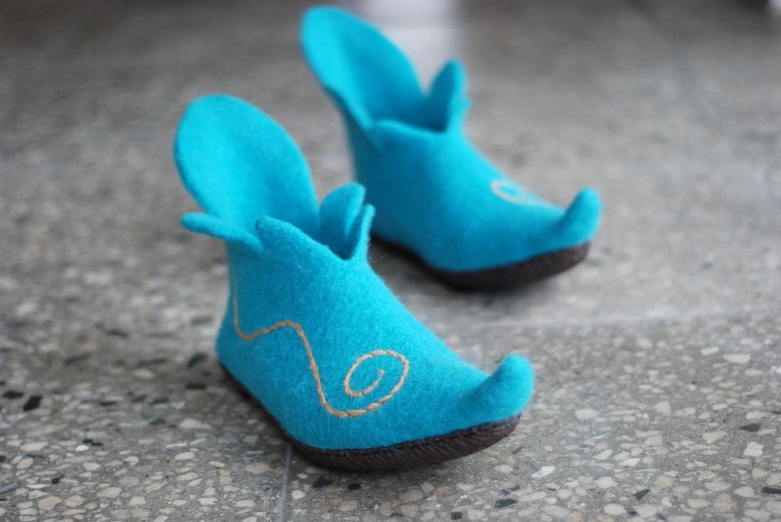 Elven shoes felted slippers elf shoes fairy shoes medieval