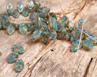 Blue Crystal Clear Medium Leaves with Light Picasso and Aqua Blue Wash - 12 x 8 mm