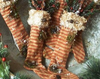 Primitive and Grungy Christmas Stocking Ornies, EPattern...Immediate Download...Tie On A Package...Add To A Wreath..Tuck In A Cupboard Shelf