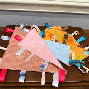 Taggie Blanket/Baby Blanket/Lovie/Lovey Blanket