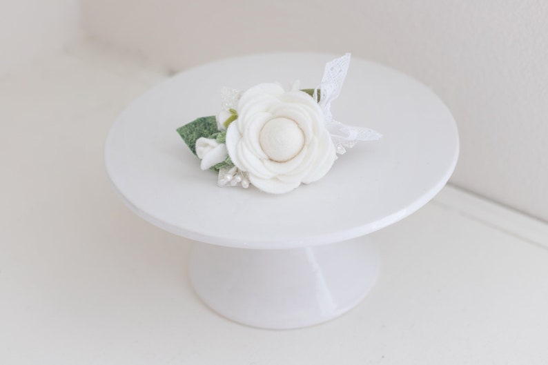 Creamy Rose Hair Accessory