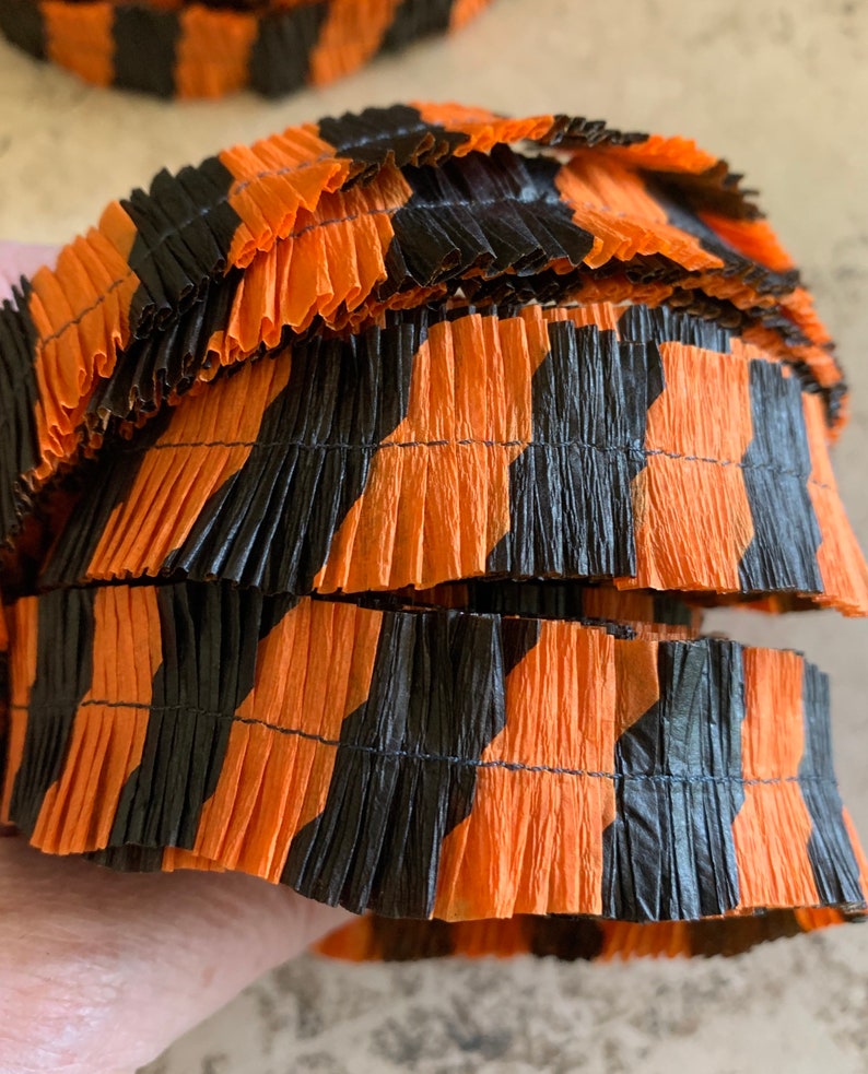 Vintage Crepe Paper Ruffles 1940s Black and Orange Ruffle Etsy