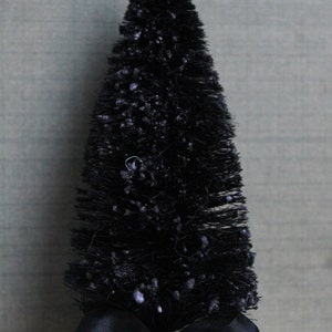 Black Bottle Brush Tree - 6 Inch Dyed Deep Tim Burton Halloween Tree Decoration - Black Goth Halloween Party Decor