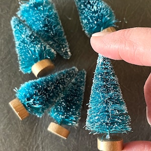 6 Green Bottle Brush Trees - 2-1/2 inch Vintage Style Bottlebrush Christmas Trees -  Set of 6 Miniature Evergreen  Trees