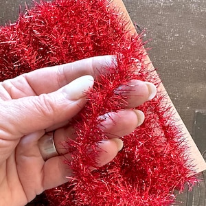 Vintage Style Red Tinsel Garland - 13 Feet Metallic Retro Christmas Trim -  Feather Tree Tinsel Roping