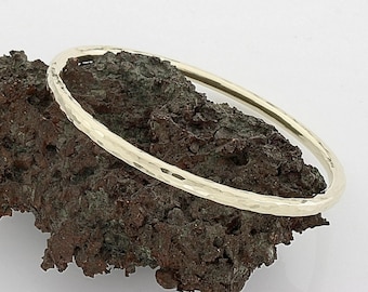 Hammered chunky 4mm nu gold brass bangle with texture | 6 ga | 2.58"