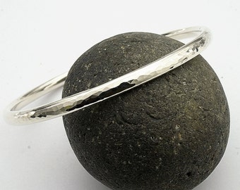 Hammered solid silver bangle | 2.58"