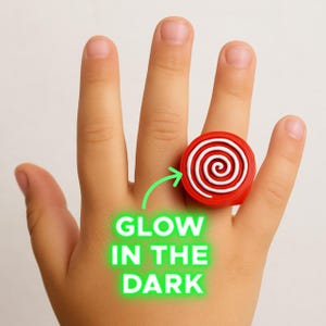 Captain Underpants Hypnoring. Hypno ring del Capitan Calzoncillos. Brilla en la oscuridad.