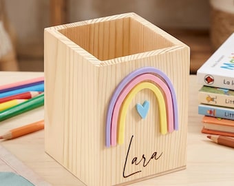 Personalisierter 3D-Regenbogen-Stiftehalter mit eingraviertem Namen
