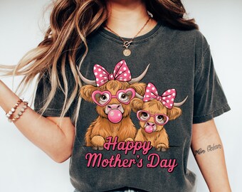 Highland Cow with Bow Mother's Day PNG, Coquette Highland Cow Bubblegum Tshirt Design,Happy Mothers Day , Mother's Day Sublimation Design