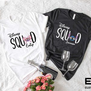 Camiseta personalizada de Disney Squad, camiseta personalizada de Stitch y Ángel, sudadera para viaje a Disneyland, suéter de pareja de Disney World, camiseta de vacaciones de Disney imagen 1