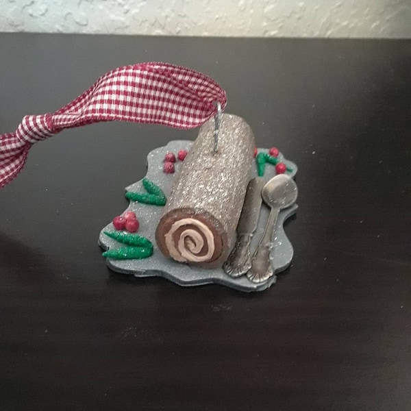 Yule Log Ooak handgebeeldhouwde kerstboom Ornament Holiday gift tag kousenvulvulner