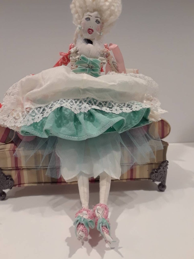 posable art model