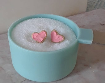 Valentijnsdag Hartvormige Sugar Cookie oorbellen met roze frosting post rug