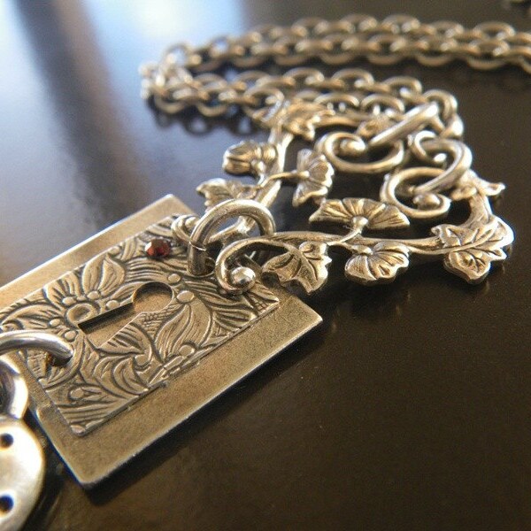 J 'taime Mon Amour Antique Silver Necklace