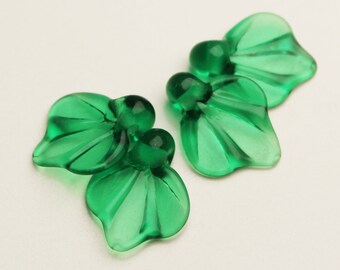 Set of 4 Lampwork Glass Leaf Beads, Emerald Green Leaves, handmade artisan lampwork glass beads sra