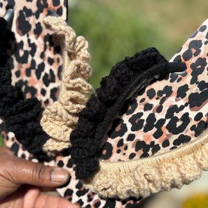 Crochet Ruffle Flip Flops