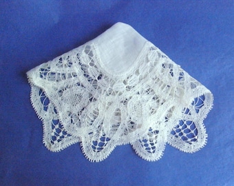 Pañuelo de novia antiguo, estilo victoriano francés/belga, del siglo XIX: exquisito, de batista blanca/marfil/algodón similar/borde de encaje HECHO A MANO.