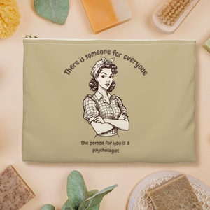 Funny Retro Woman Accessory Pouch: Snarky Saying Makeup Bag