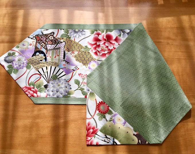 Japanese Table Runner With Palanquin and Calligraphy Etsy