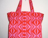 Geometric TIGHT 'N' TIDY Tote Folding Shopping Bag (in Hot Pink and Red)