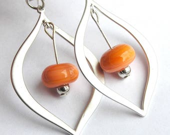 Coral Orange Beaded Silver Teardrop Earrings, Coral Color Earrings, Coral Drop Earrings, Coral Bead Jewelry, Glass Bead Earrings Handmade