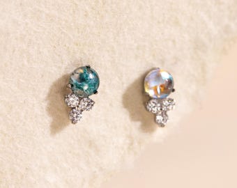 Moss Agate Internally Threaded Labret, Titanium Flat Back Stud