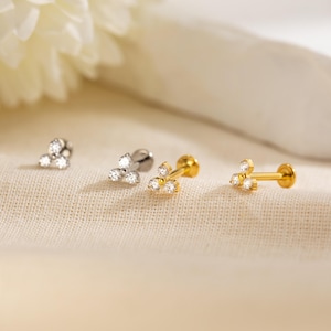 18G/16G Triangle Titanium Labret,Tiny Dot Stud,Threaded Flat Back Earring,Tragus Stud,Helix Stud,CZ Stud,Cartilage Stud,Nose Piercing Stud