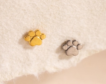 Paw Print Titanium Labret Stud, Conch Tragus Earring