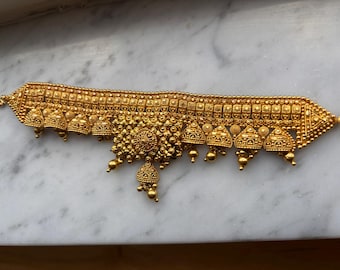 21k solid gold intricate Indian style adjustable choker necklace