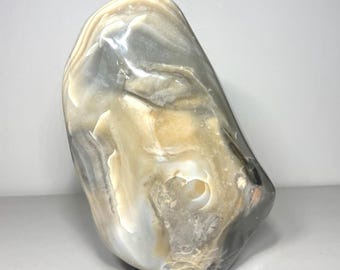 XL Smoky Gray Honey Banded Agate Freeform (36.9 lbs) – Crystal Pocket Sculpture