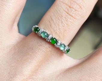 帝王绿（インペリアルグリーン）A型半透明翡翠カボションリング、18K