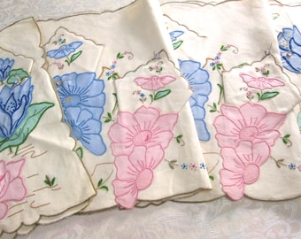 Madeira Placemat Set 4 Tray Cloths Matching 8 Napkins Vintage Table Linens Hand Embroidered Applique Embroidery Unused NWT NOS