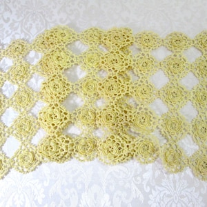 Vintage Lace Table Runner Irish Crochet Crocheted  Dresser Scarf 11&quot; x 28&quot;  Yellow Gold Antique Table Linens Vintage Linens