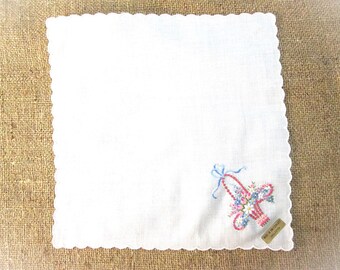 Vintage Embroidered Handkerchief Swiss Hankie with Tag MWT NOS Mint Basket Embroidery Scalloped Hem