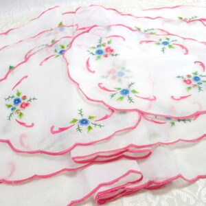 Vintage Embroidered Linens Pink Table Runners Set Organdy Embroidery Organdie Antique Table Linen Matching Dresser Scarves Vintage Linens