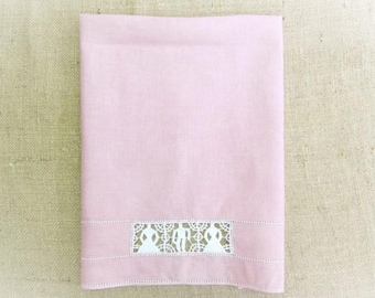 Antique Towel Italian Figural Reticella Needle Lace Handmade Pink Linen Guest Towel Cottage Chic Bath Decor Vintage Linens